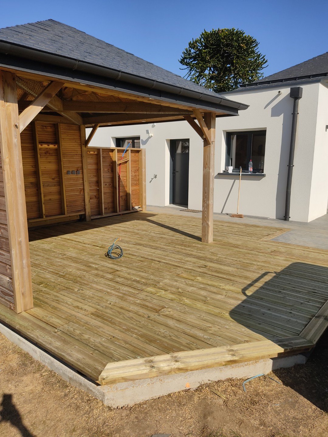 Terrasse bois massif sur plot Muzillac